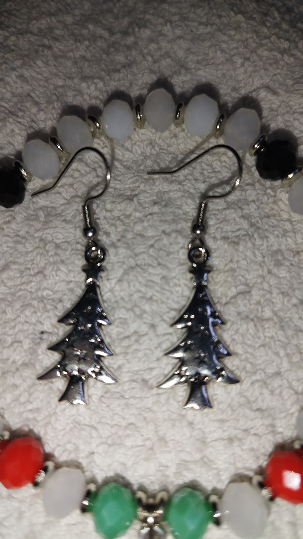 Festlicher Schmuckzauber: Armband & Ohrringe-Set