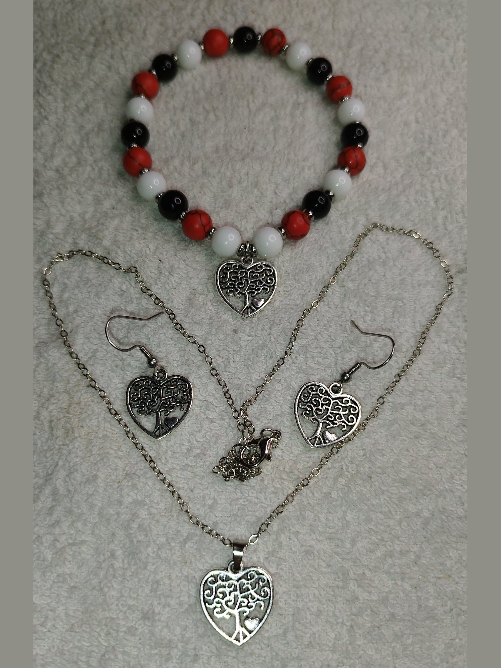 Armband aus Achat, Türkis und Onyx mit Lebensbaum - Herz - Marilu Handmade 🇩🇪