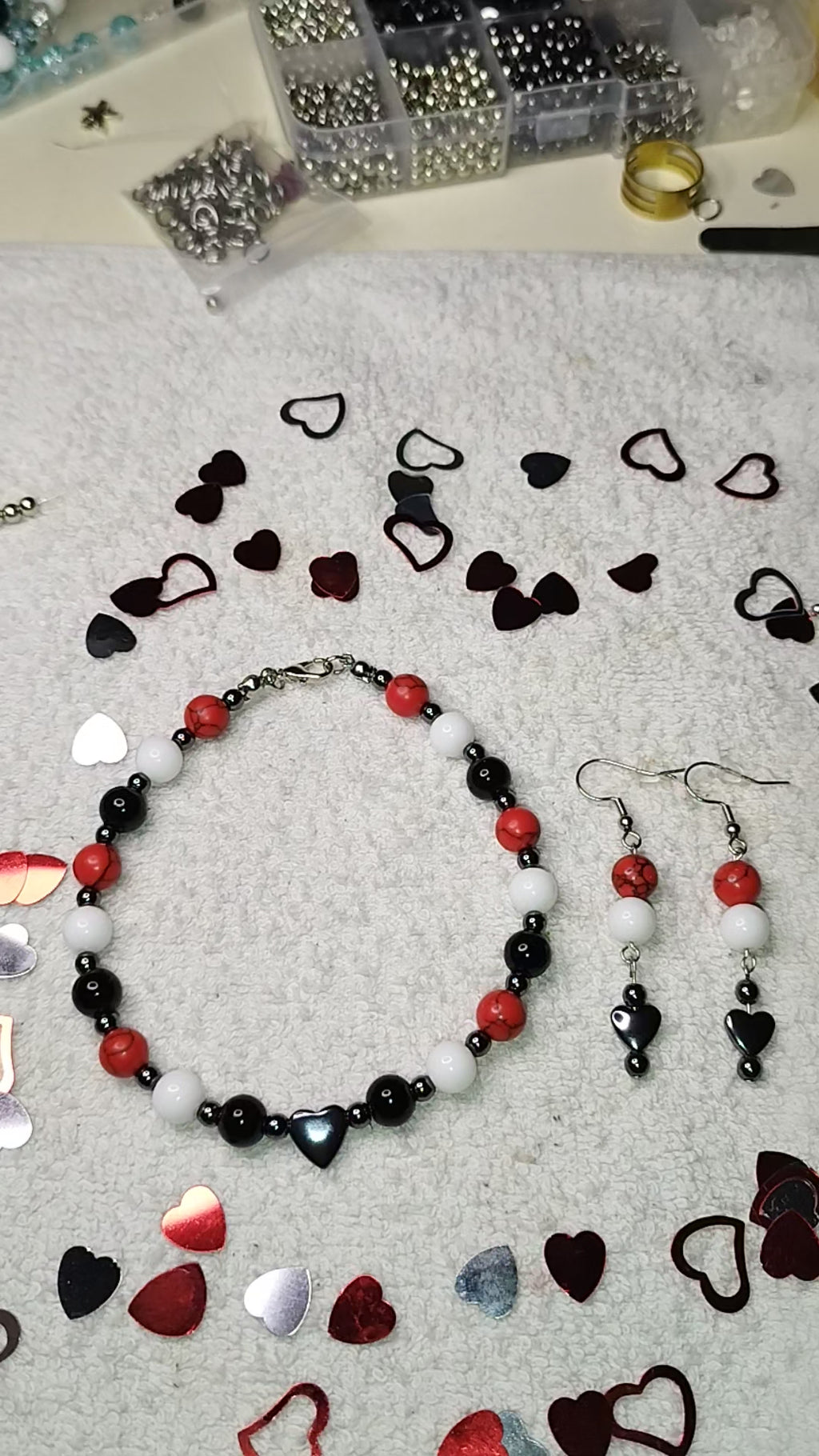 Edelstein-Energiearmband: Onyx, Achat, Hämatit, Türkis